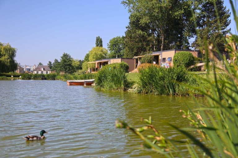 Camping avec étang de pêche - labellisé hébergement pêche - Campilo